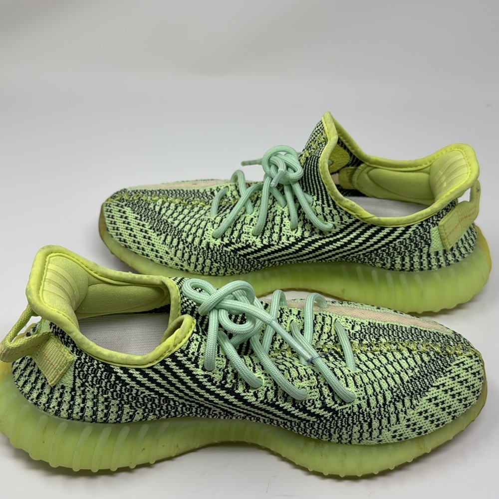 Yeezy Boost 350 - Picture 5 of 7